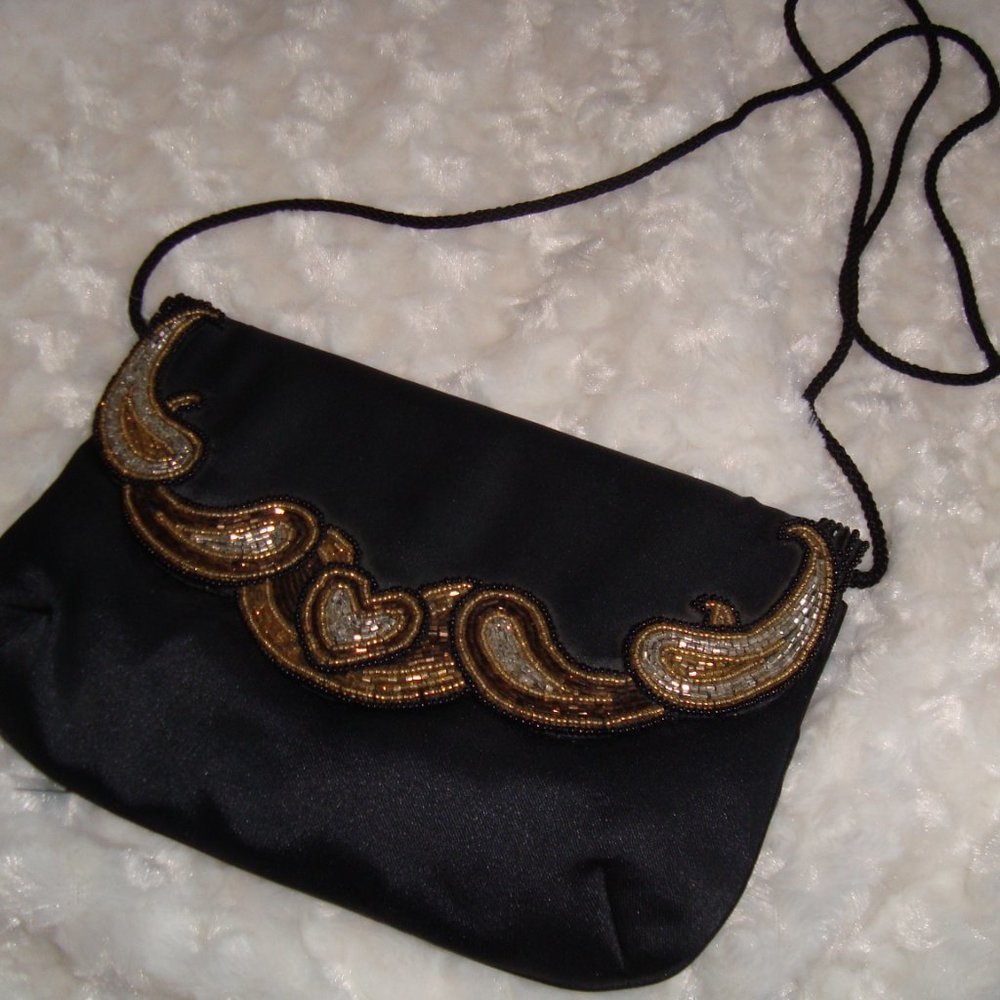 Vintage Black Gold Beaded Purse Snap Front